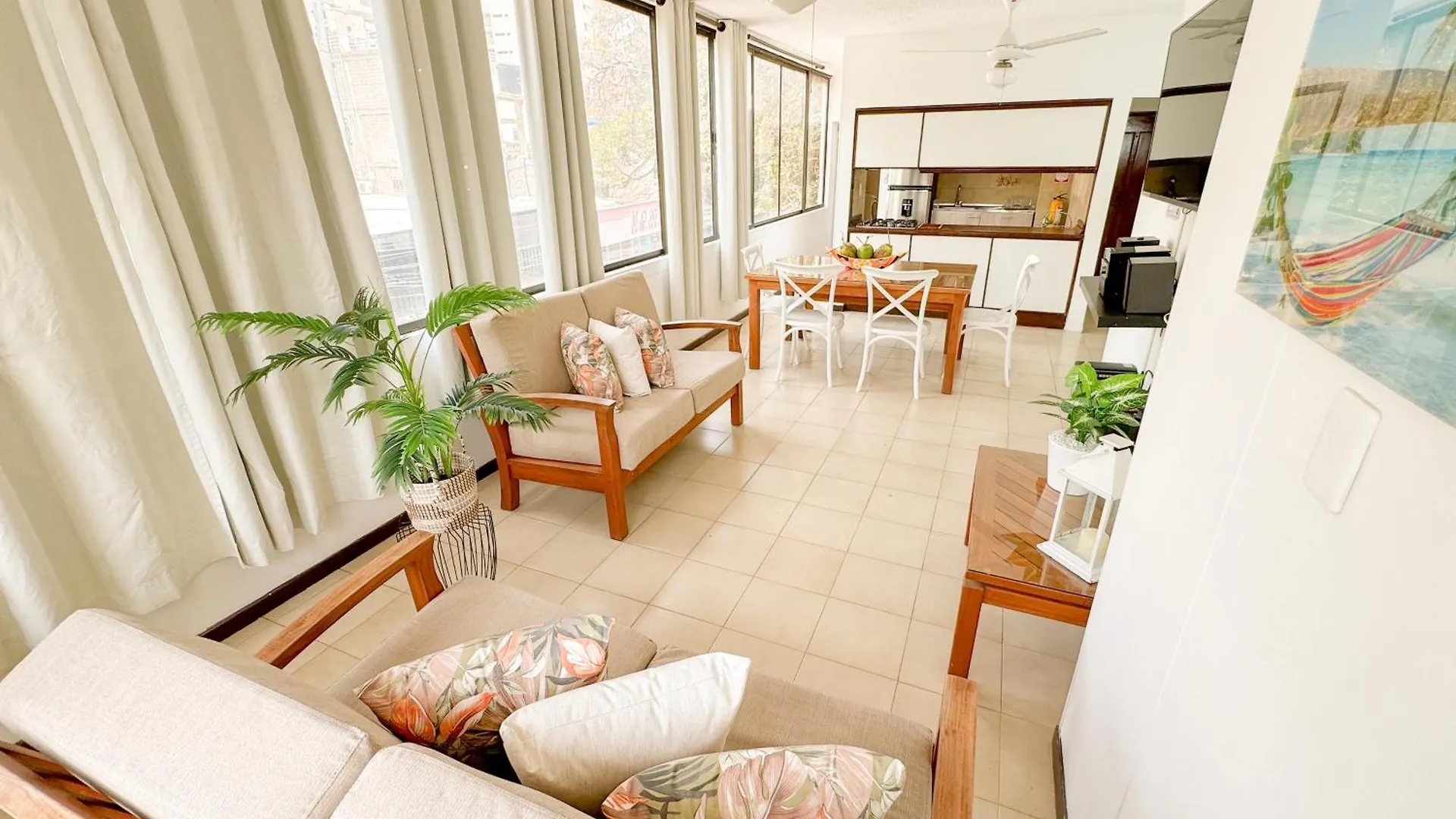 Apartamentos internacional Rodadero con piscina - Bedviajes Santa Marta  0*, Santa Marta (Magdalena)