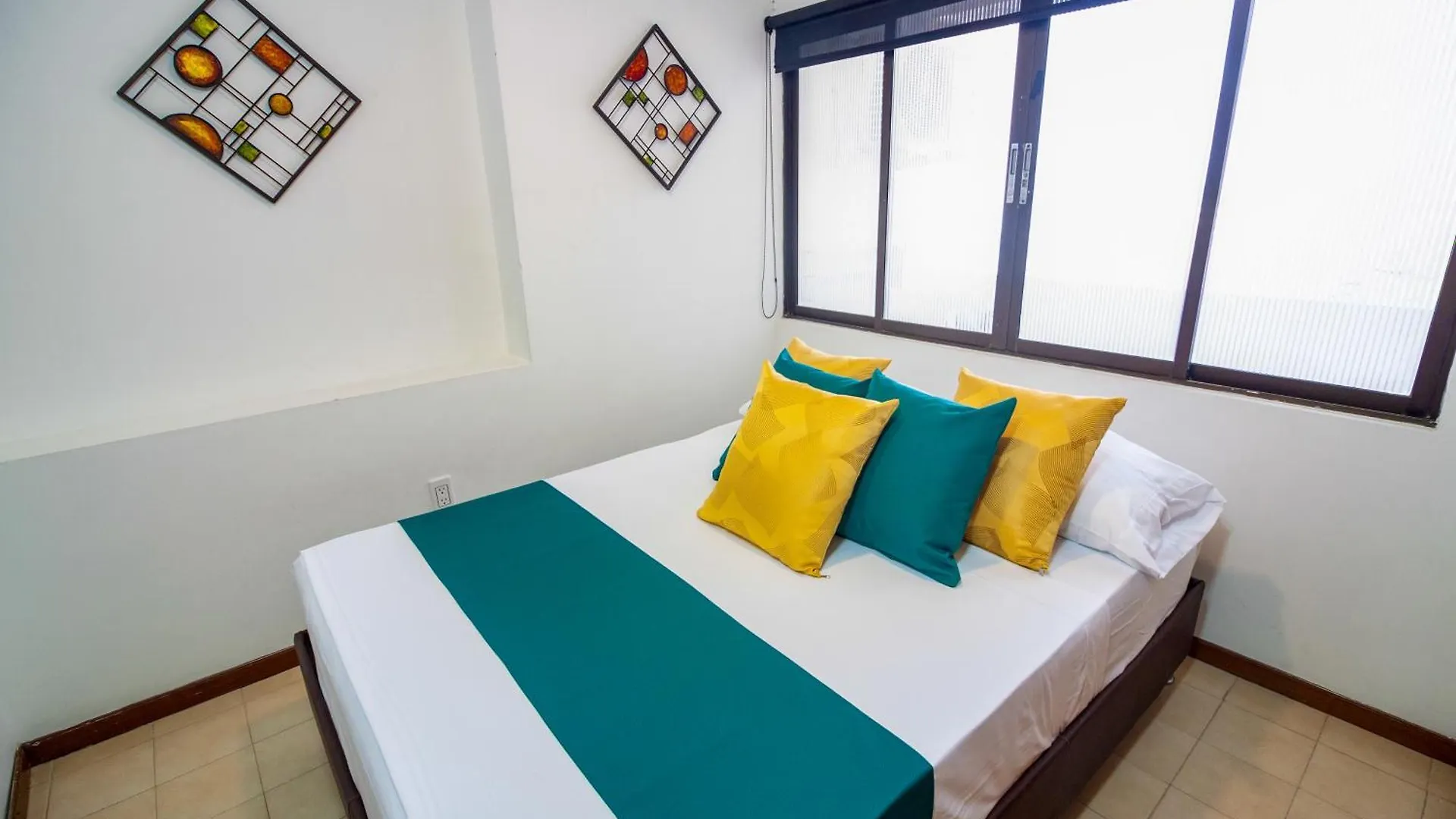 Apartamentos internacional Rodadero con piscina - Bedviajes Santa Marta  Colombia