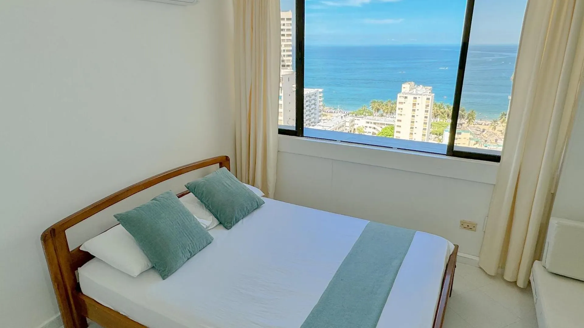 Apartamentos internacional Rodadero con piscina - Bedviajes Santa Marta   Santa Marta (Magdalena)